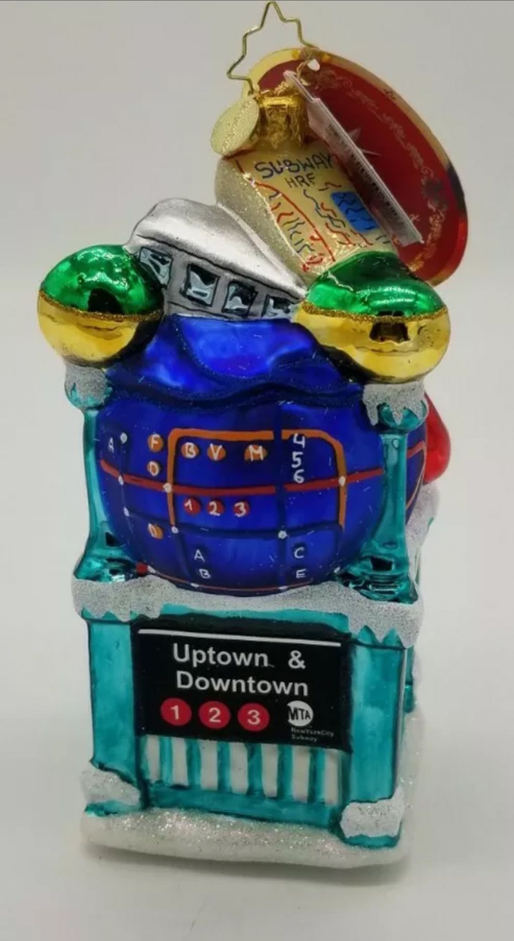 MTA Santa’s NY Travels! - 1020053 (Santa) ornament collectible - Main Image 3