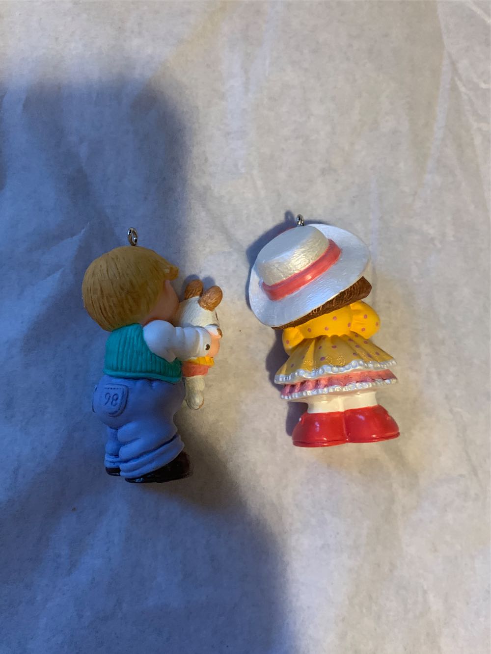 Bashful Gift Love Is For Sharing Set Of 2 Ornaments  - Bashful Friends / Merry Miniatures (Spring) ornament collectible [Barcode 015012482584] - Main Image 4