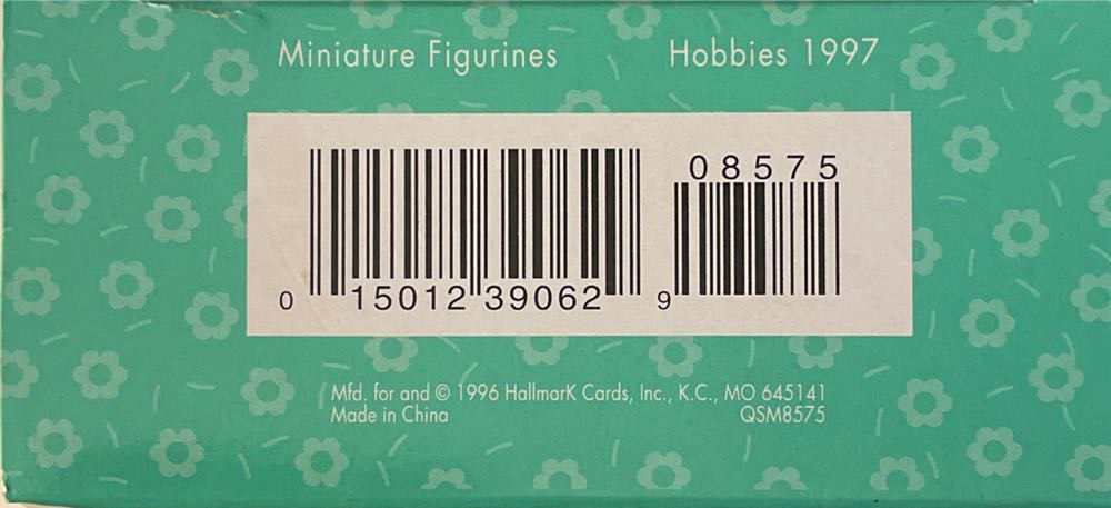 Getting Ready For Spring 3 Piece Set - Merry Miniatures (Spring) ornament collectible [Barcode 015012390629] - Main Image 3