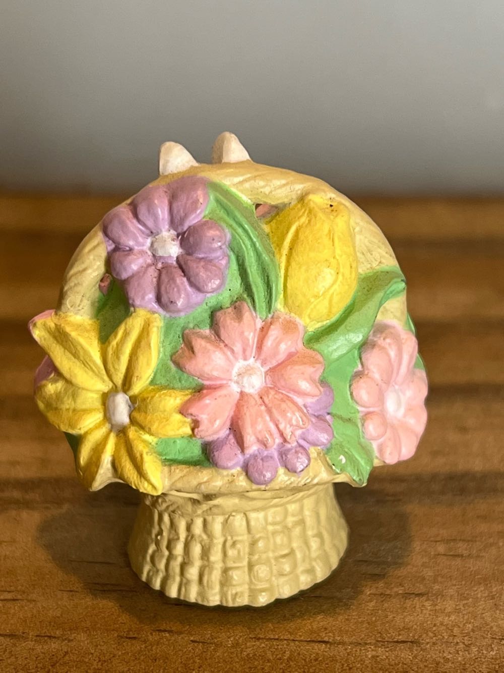 Bunny  (Easter) ornament collectible - Main Image 2