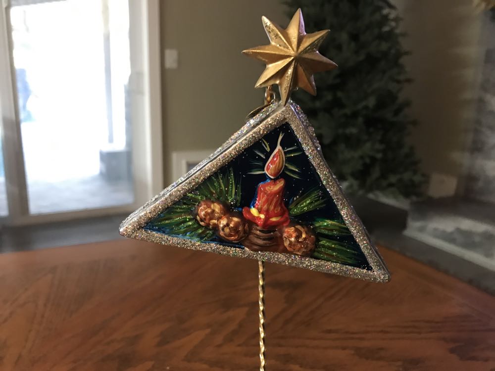 Holiday Corner Asst 2  ornament collectible - Main Image 2