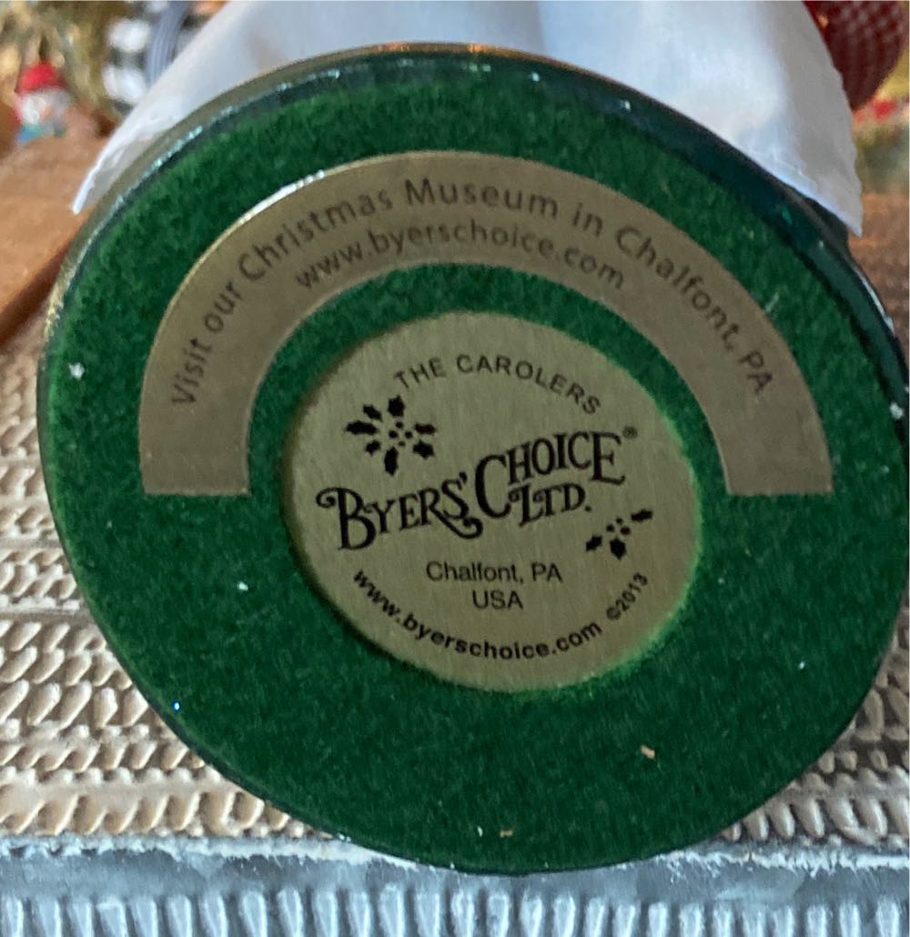 Byers Choice Ltd. Woman With Gingerbread House. 2013  ornament collectible - Main Image 4