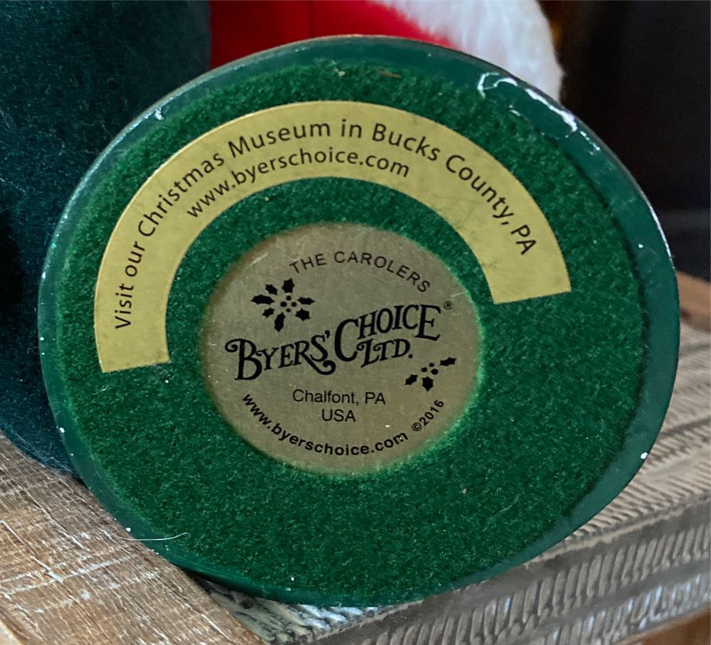 Byers Choice Ltd. Santa With Gift And Sack. 2016.  ornament collectible - Main Image 4