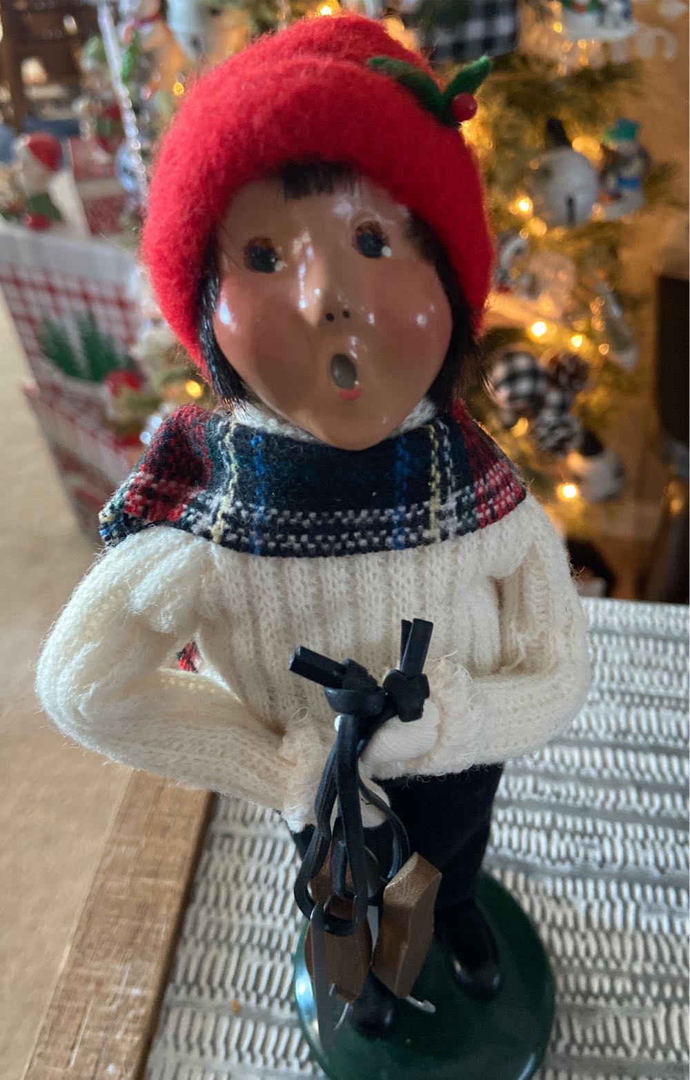 Byers Choice Ltd. Talbots Boy With Skates. 1994.   ornament collectible - Main Image 2