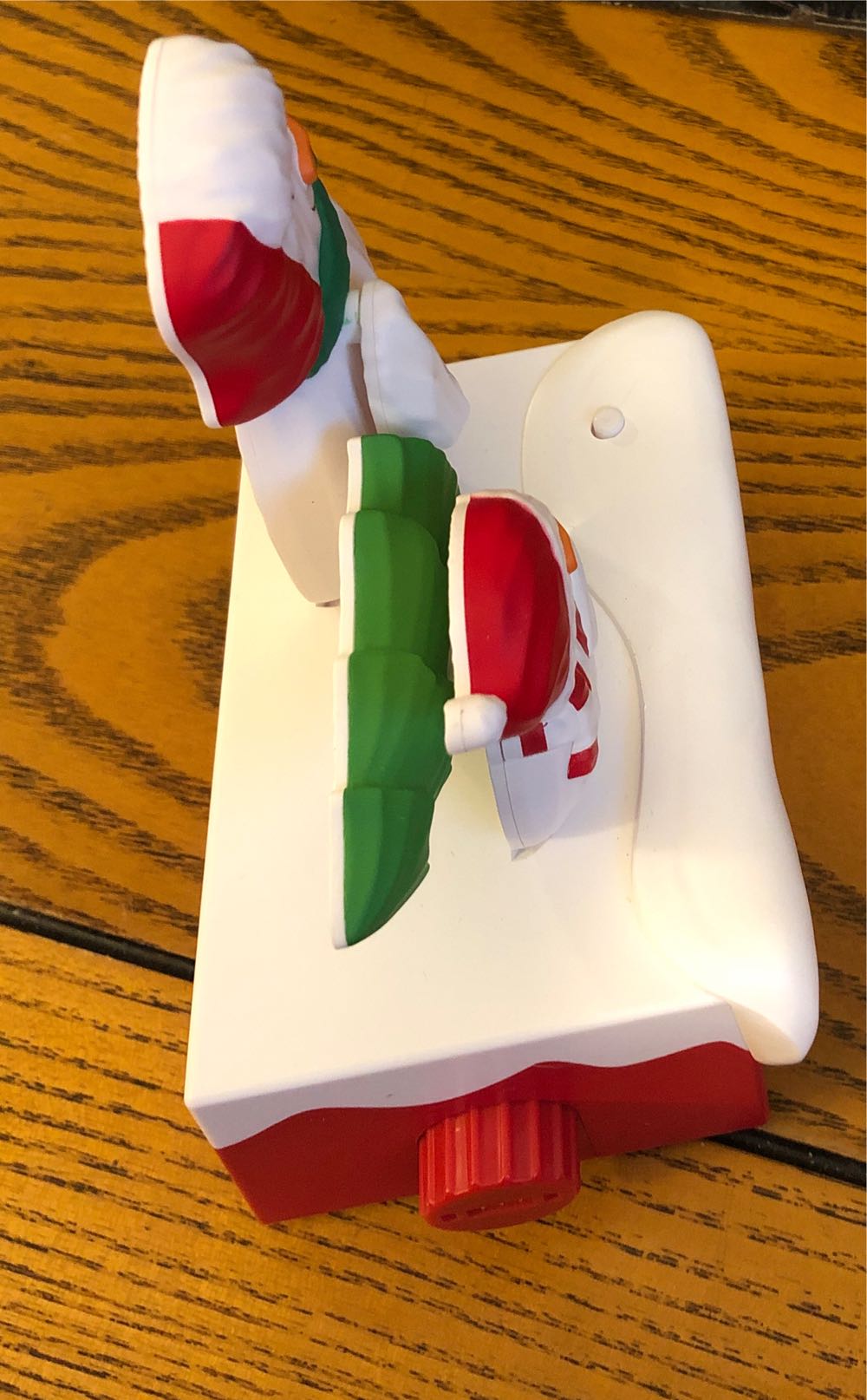 The Perfect Tree - Snow Many Memories (Bringing Home The Tree) ornament collectible [Barcode 763795441686] - Main Image 2