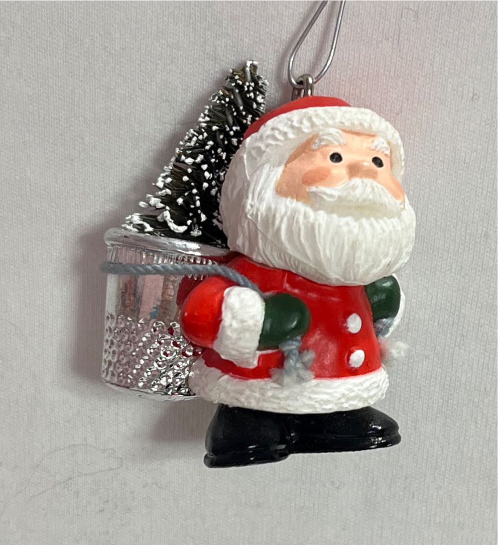 Thimble #8 Santa 1985 - Thimble ornament collectible - Main Image 2