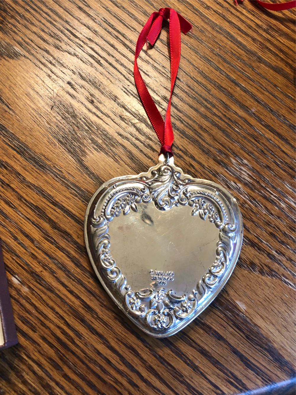 Sterling Wallace Grand Baroque Heart Ornament 17th Edition  (Sterling Silver) ornament collectible [Barcode 730936004512] - Main Image 3