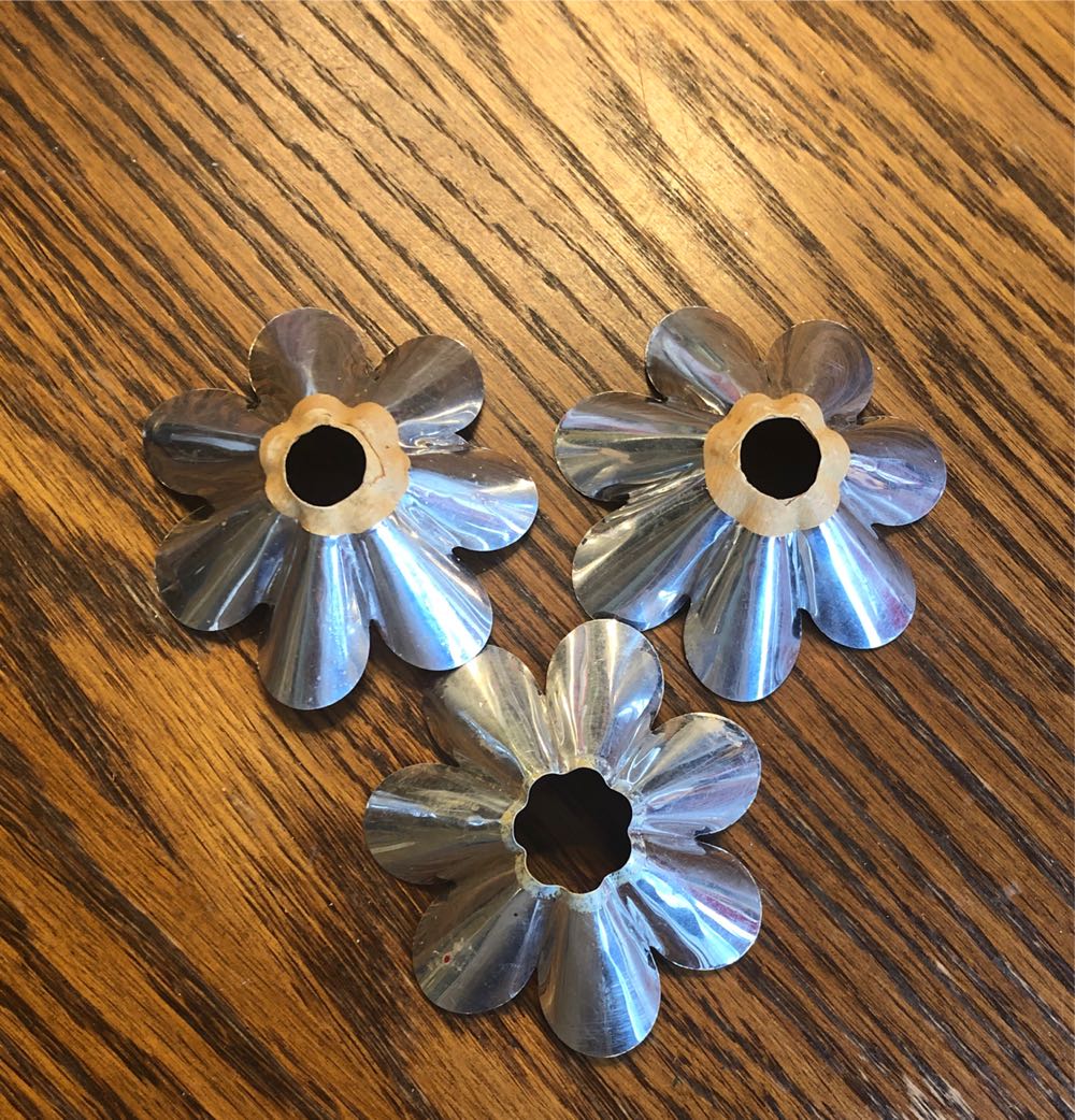 Antique  ornament collectible - Main Image 2