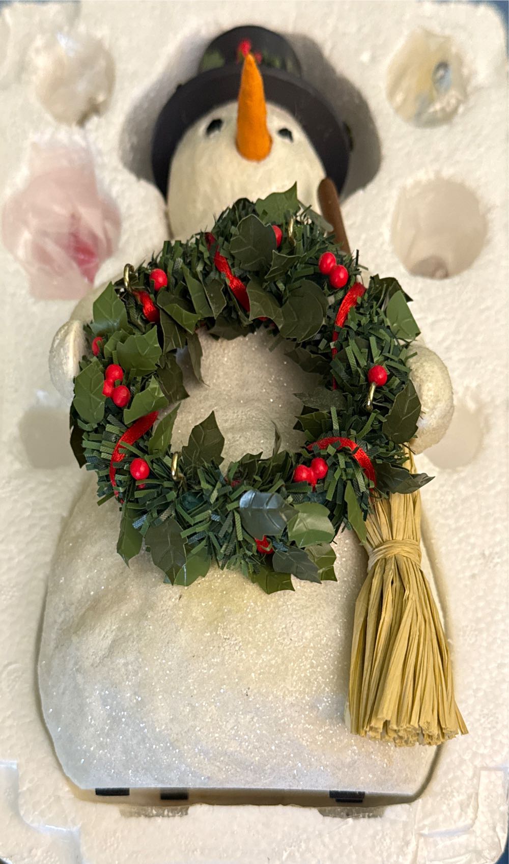 Winter Friends Figurine Display - Natures Sketchbook (Marjolein Bastin) ornament collectible [Barcode 015012859348] - Main Image 4