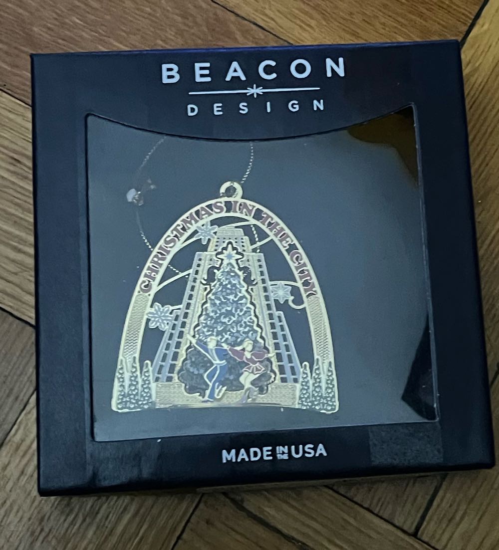 Beacon Design By Chemart Christmas In The City Ornament  ornament collectible [Barcode 634228518414] - Main Image 2