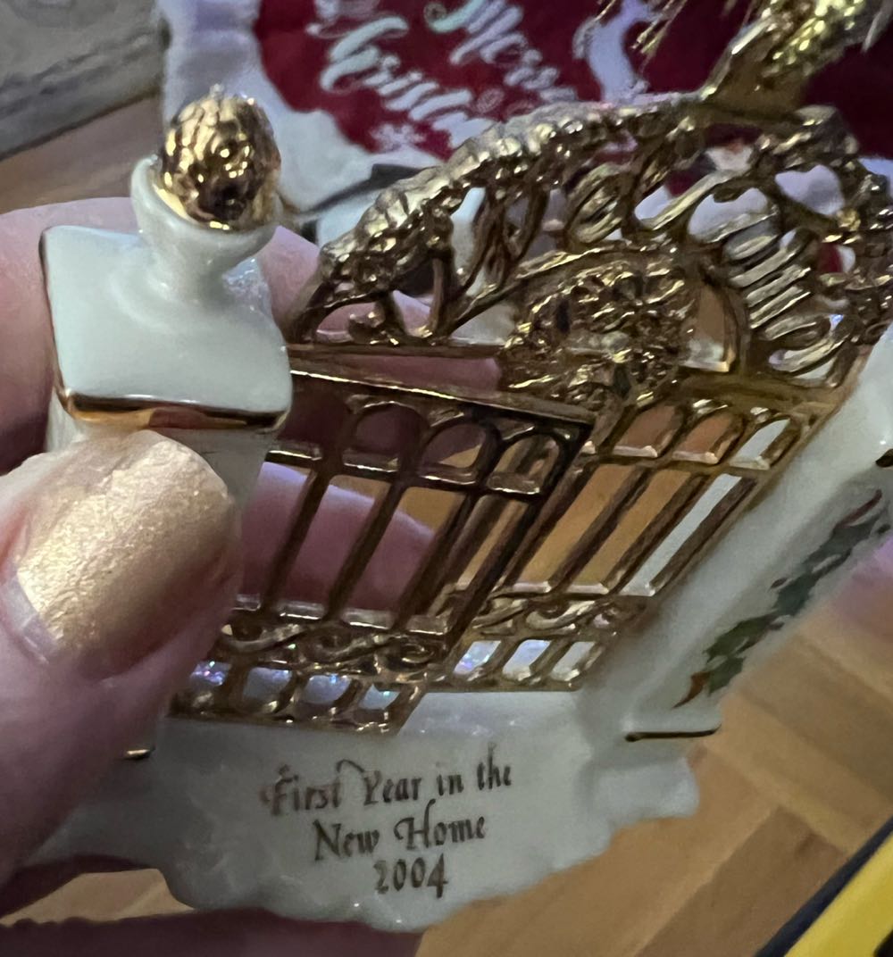 Lenox First Year In The New Home Porcelain Ornament  ornament collectible [Barcode 091709459343] - Main Image 3