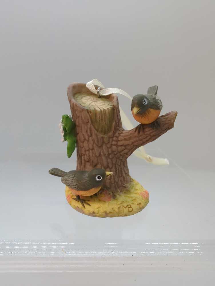 Hallmark Keepsake Spring Ornament Outdoor Dining Nature’s Sketchbook Marjolein Bastin - Nature’s Sketchbook (Birds, Spring) ornament collectible [Barcode 015012792522] - Main Image 2