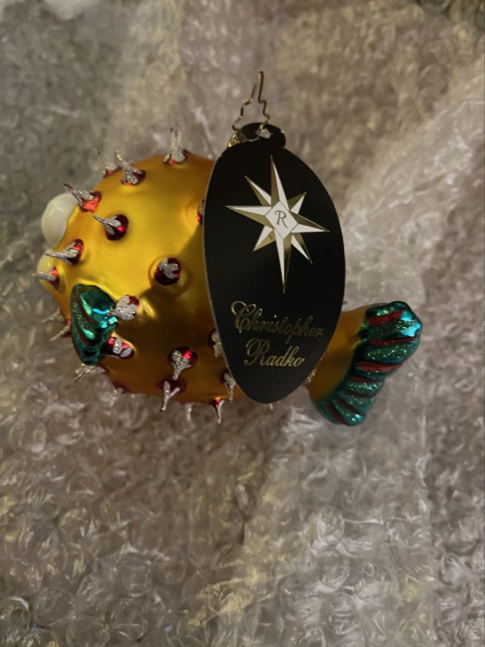 Puff A-Kiss - 1013638 (Animals) ornament collectible - Main Image 2