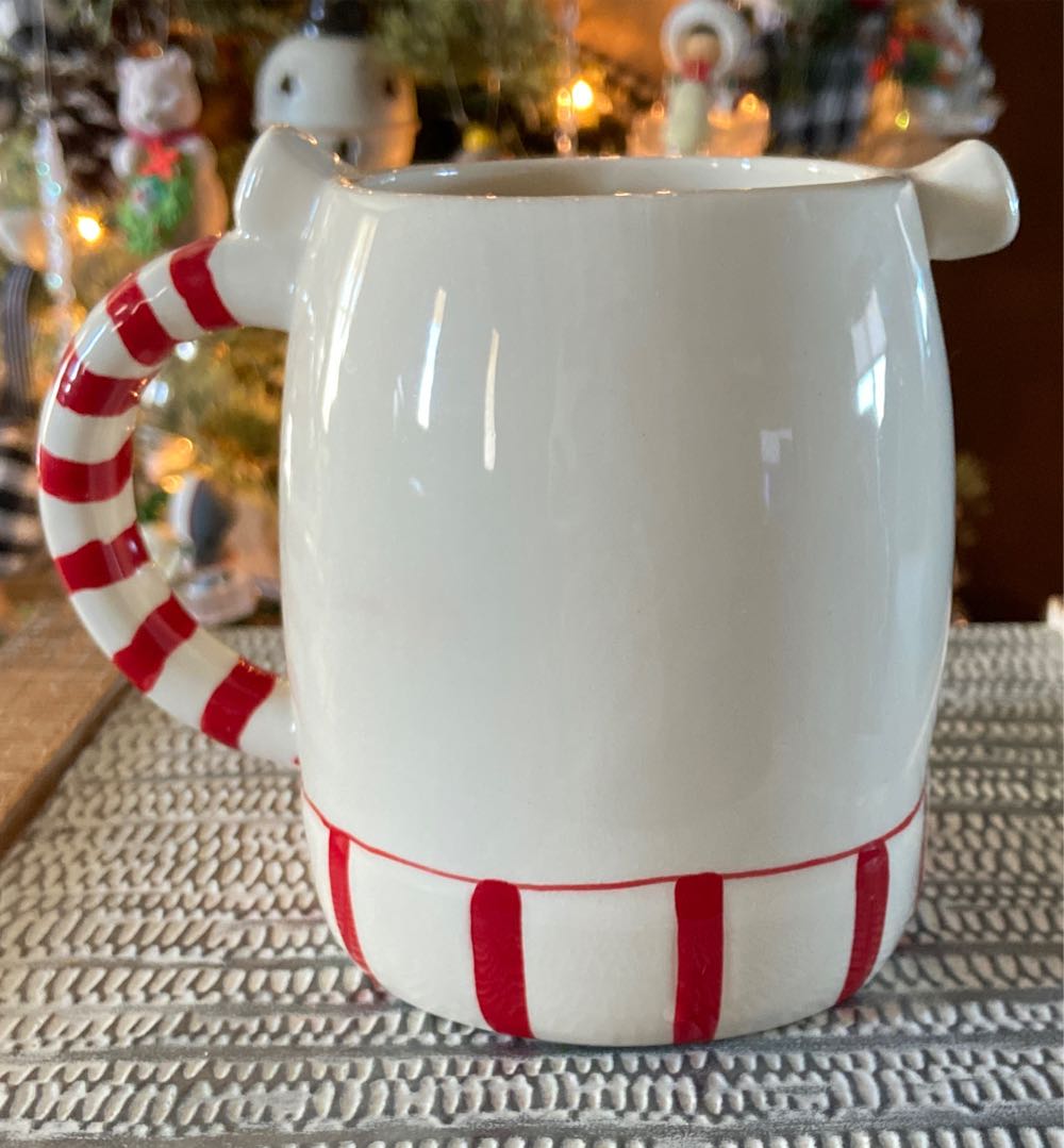 Christmas. Mug. Polar Bear.  ornament collectible - Main Image 2