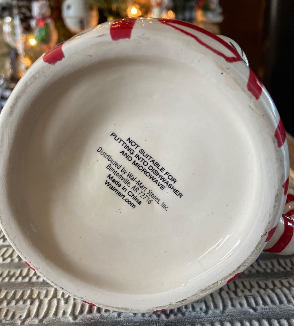 Christmas. Mug. Polar Bear.  ornament collectible - Main Image 4