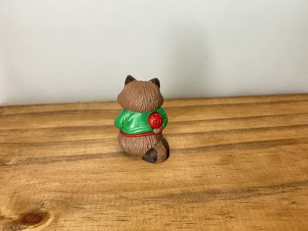 Teacher raccoon  (Everyday) ornament collectible - Main Image 2