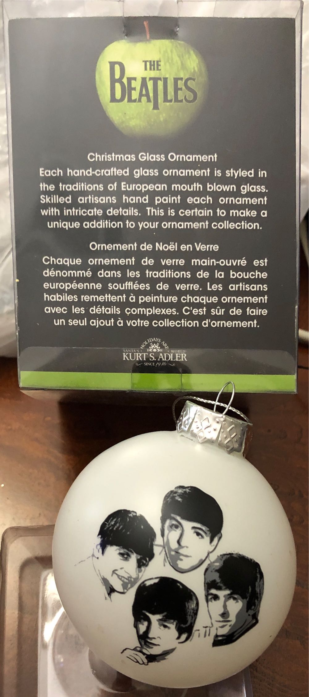 Kurt Adler 80mm Beatles White Glass Ball  (Musicians) ornament collectible [Barcode 086131280276] - Main Image 2