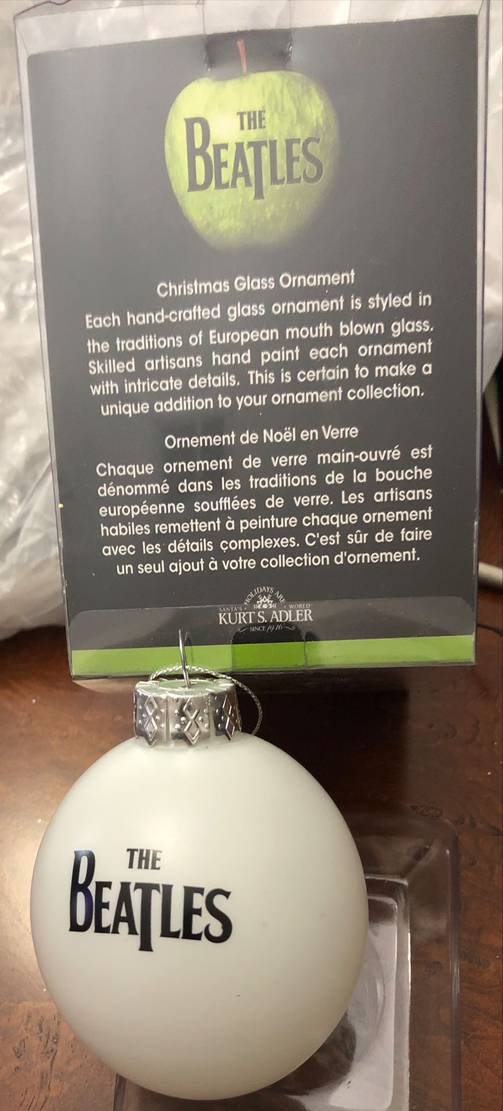 Kurt Adler 80mm Beatles White Glass Ball  (Musicians) ornament collectible [Barcode 086131280276] - Main Image 3