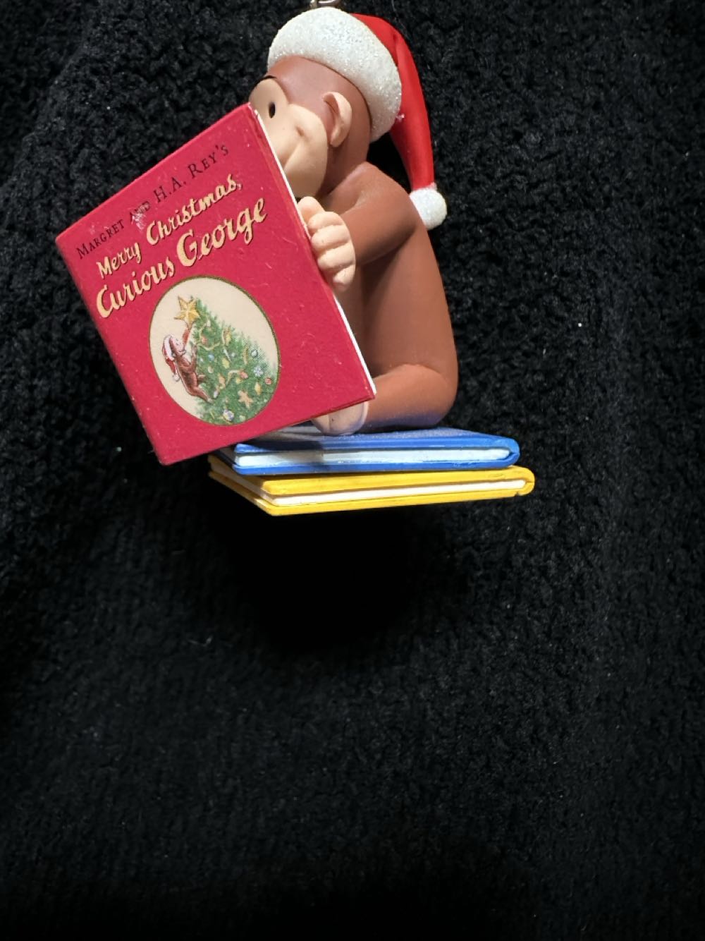 Merry Christmas Curious George - Curious George (Curious George) ornament collectible [Barcode 795902164157] - Main Image 3