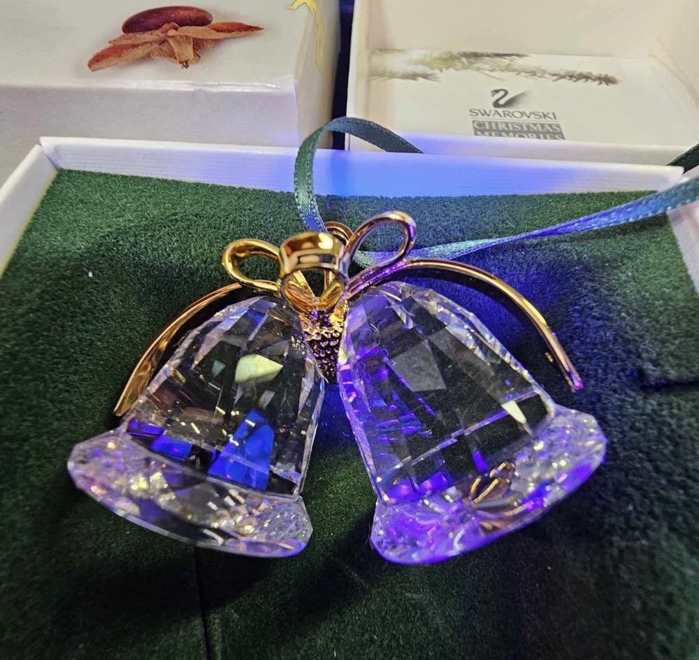 Swarovski Christmas Memories Bells  ornament collectible [Barcode 768549026102] - Main Image 4