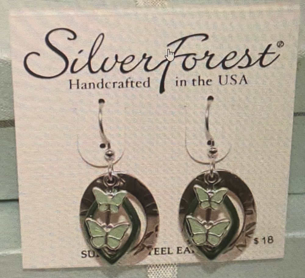 Heirloom Collection Christmas Tree Ornament Days Gone By No. 89