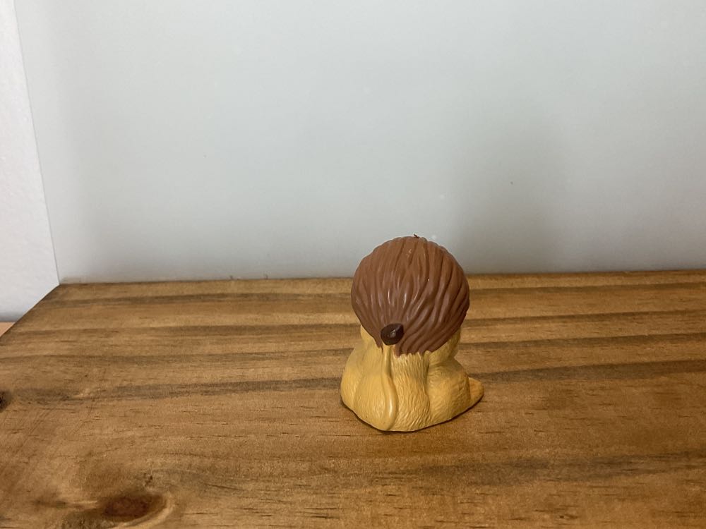 Lion holding heart  (Valentine’s Day) ornament collectible - Main Image 2