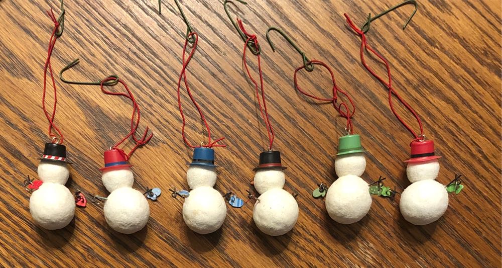 Snowmen  ornament collectible - Main Image 2