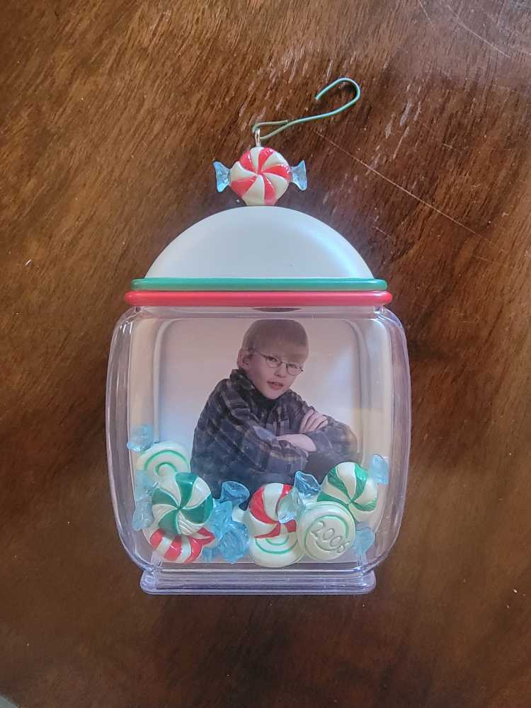 Family Picture Oh, So Sweet! - Picture Frame (Cookie Jar) ornament collectible [Barcode 015012937084] - Main Image 2