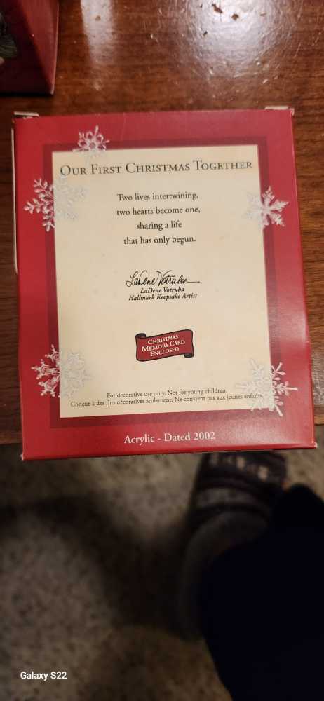 Hallmark Ornament Our First Christmas Together  (Couples) ornament collectible [Barcode 015012691337] - Main Image 2