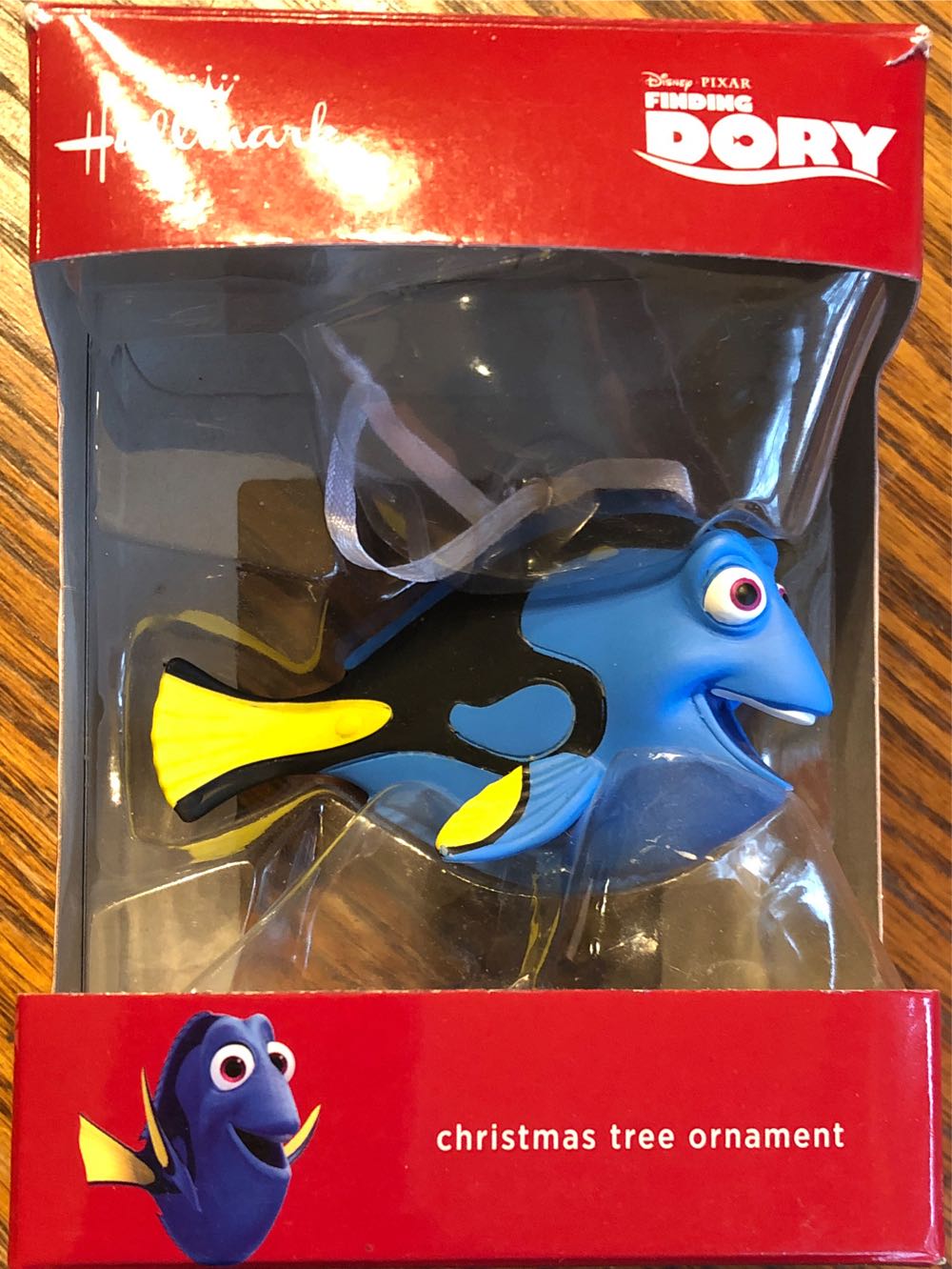 Dory  (Disney - Pixar) ornament collectible [Barcode 763795145713] - Main Image 3