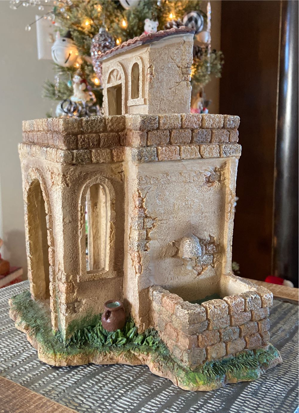 Fontanini. Bethlehem Inn. LED.  ornament collectible - Main Image 3