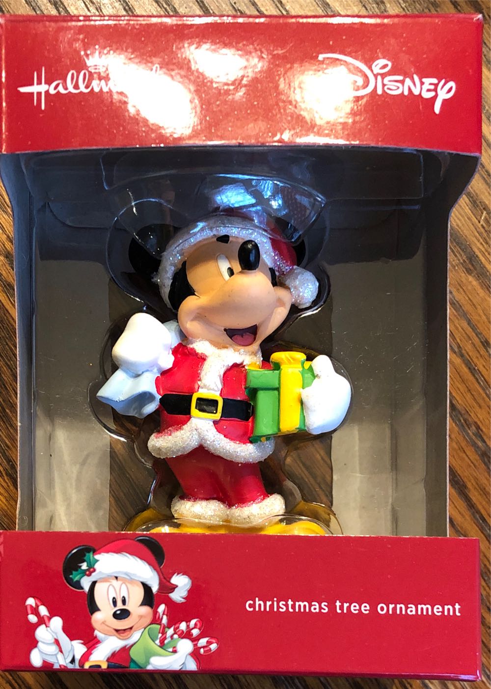 Mickey Mouse  (Disney) ornament collectible [Barcode 763795145690] - Main Image 3