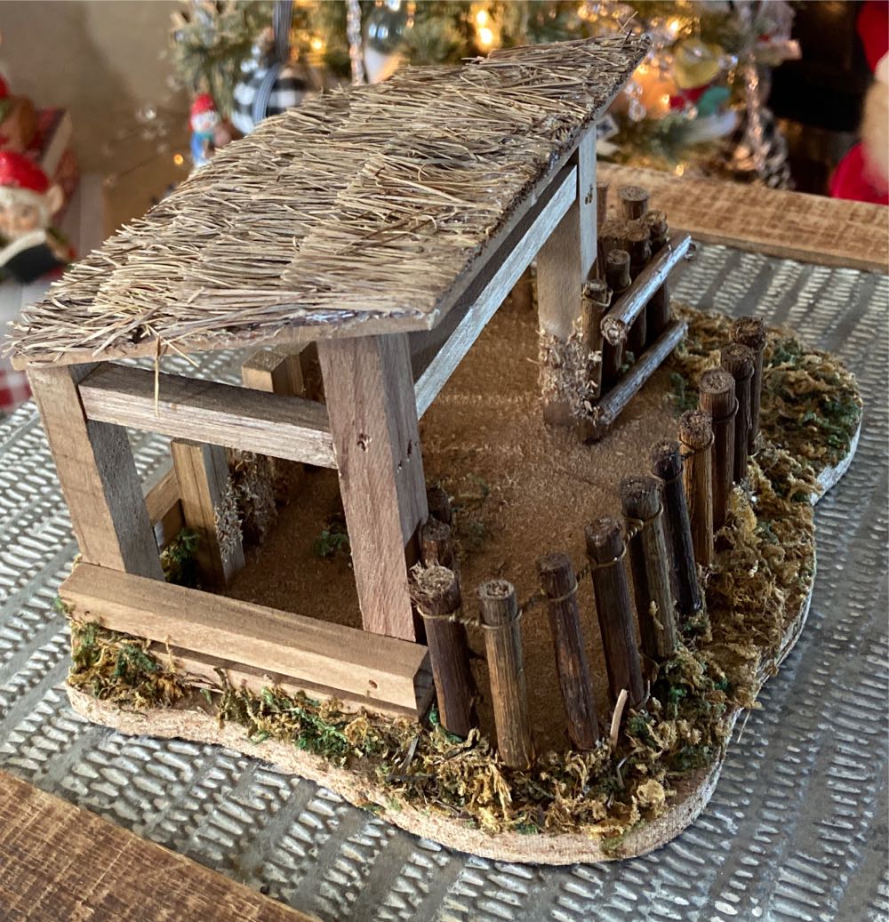 Fontanini. Sheep Shelter.  ornament collectible - Main Image 3