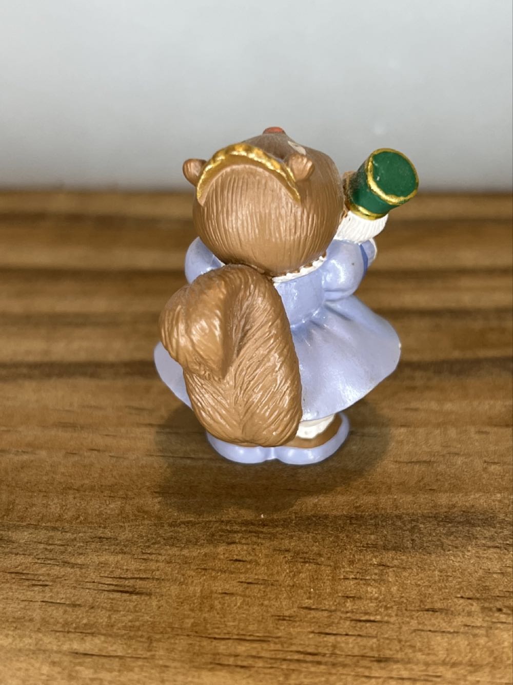 Nutcracker Squirrel  (Christmas) ornament collectible - Main Image 2