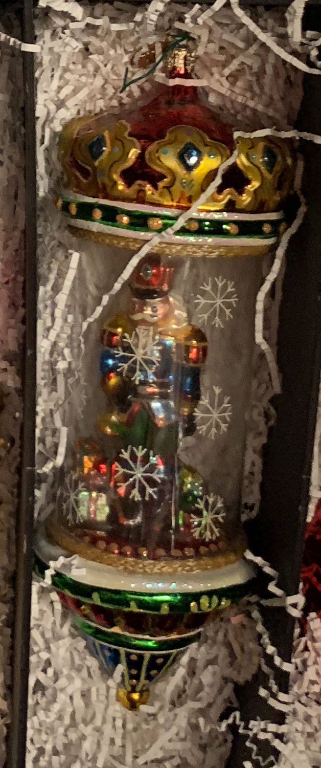Crystal Cracker  (Nutcrackers) ornament collectible - Main Image 2