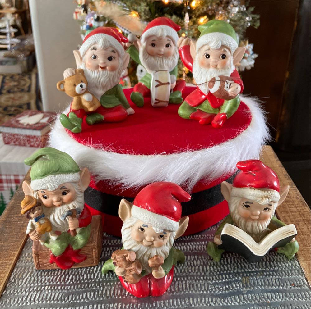 Christmas Vintage. Elves. Homco.   ornament collectible - Main Image 4