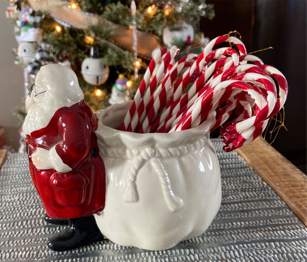 Christmas Vintage. Santa.   ornament collectible - Main Image 3