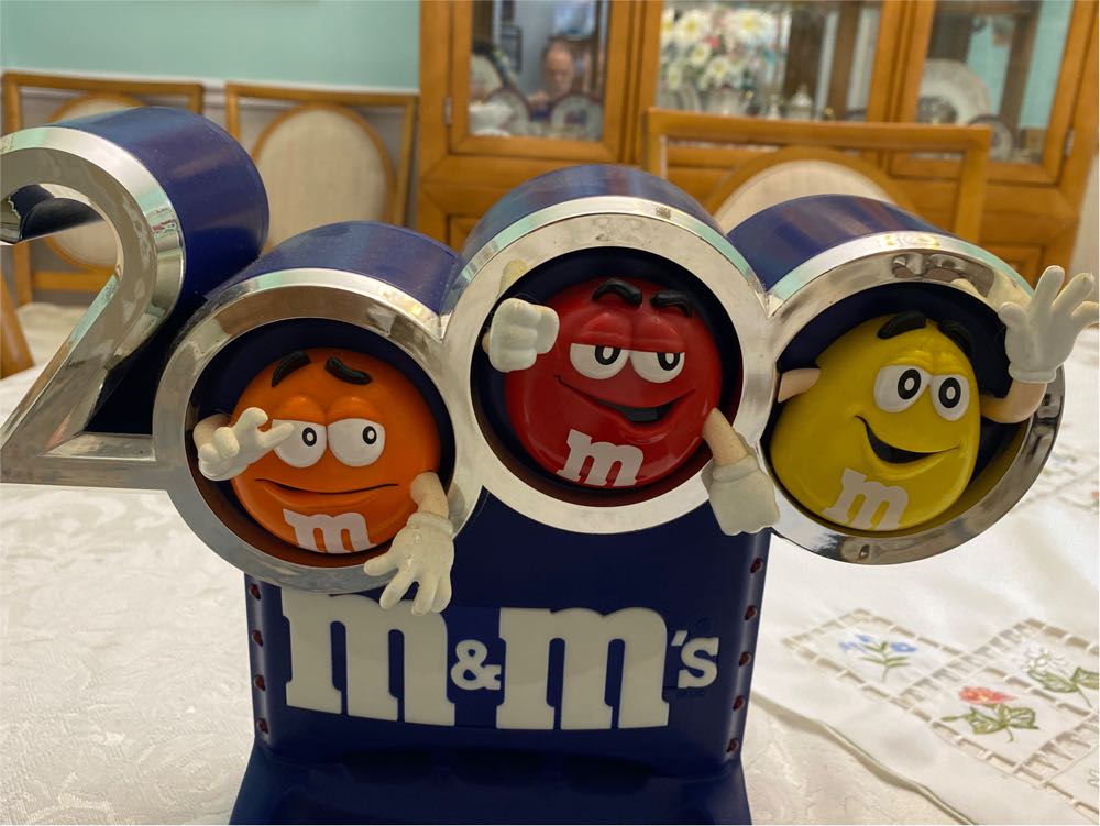 M&M’s 2000 Millennium Dispenser - M&M’s Dispensers ornament collectible - Main Image 2