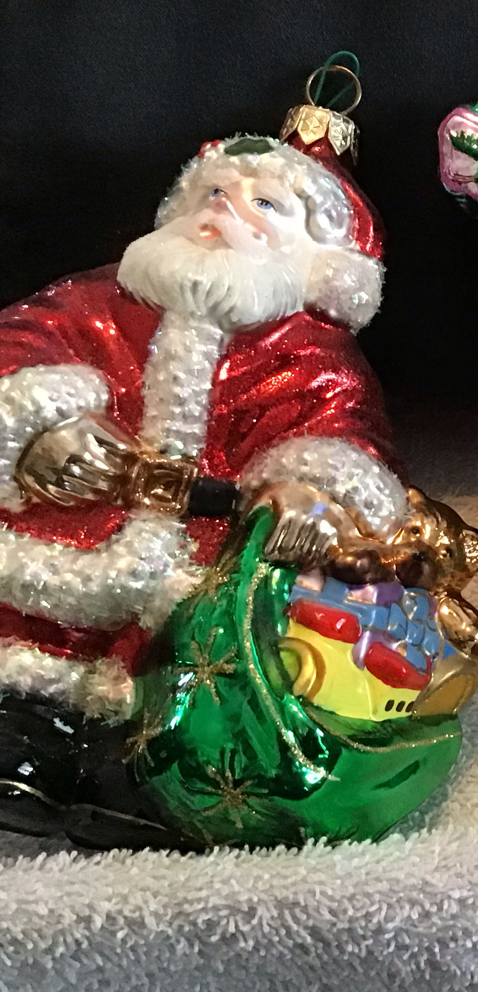 Wedgewood 1st Edition Joy Season’s Sentiments Porcelain Ornament