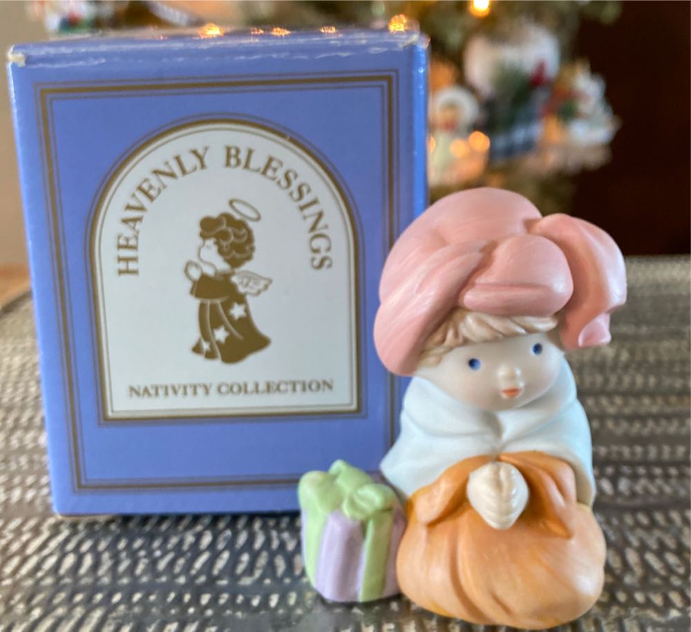 Sparkle And Snow Santa