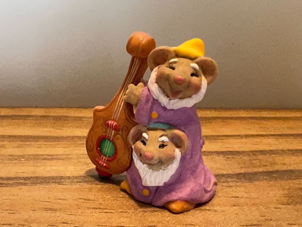 Snow White And Seven Dwarfs  (Everyday) ornament collectible - Main Image 3