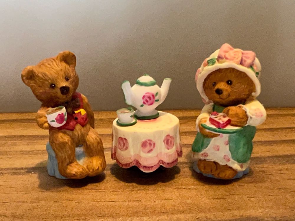 IMT Island Of Misfit Toys Train