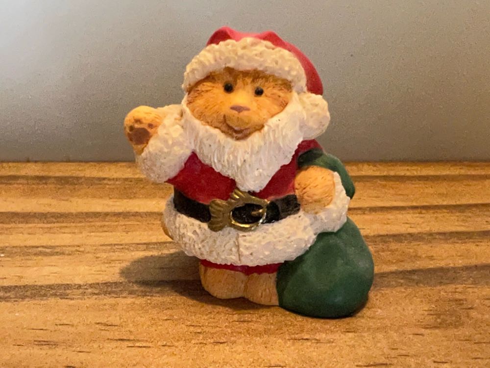 Cameron Cat Santa  (Christmas) ornament collectible - Main Image 1