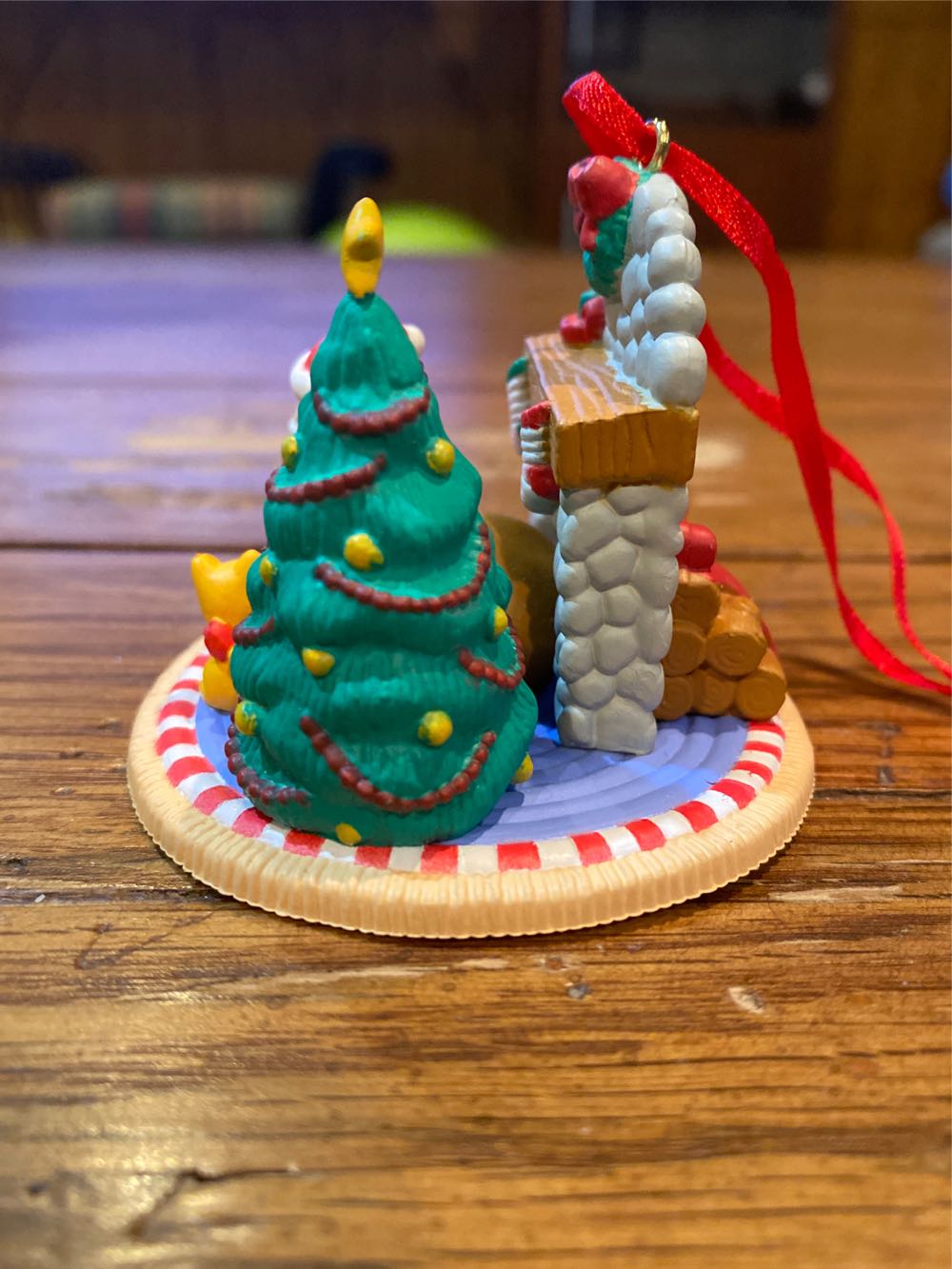 Santa Delivering Gifts - Christmas With Santa ornament collectible - Main Image 4