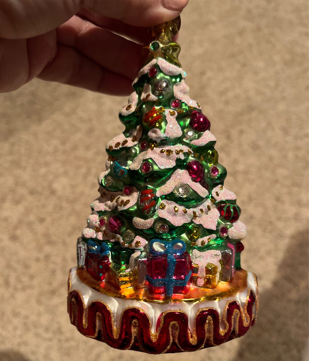 Dazzling Evergreen - Annual Ornament ornament collectible - Main Image 2