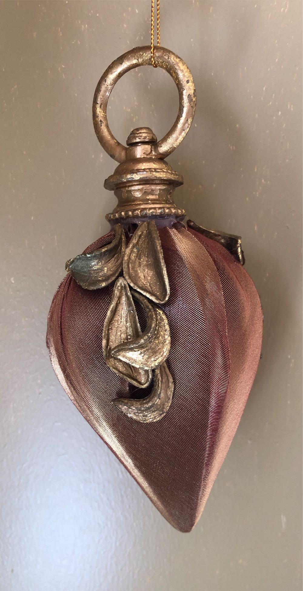 Pendant  ornament collectible - Main Image 2