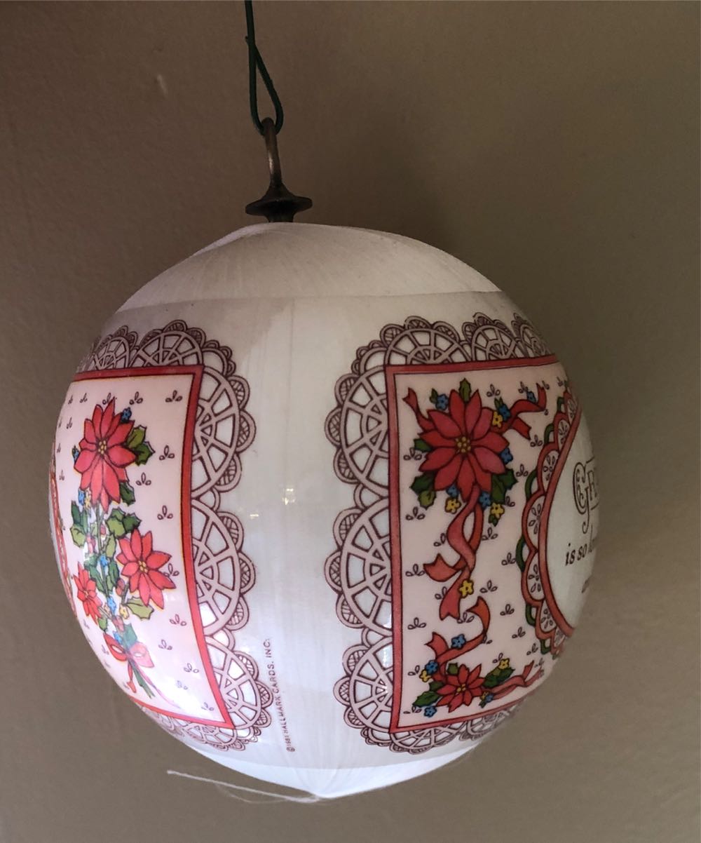 Grandmother Ball  (Family) ornament collectible - Main Image 4