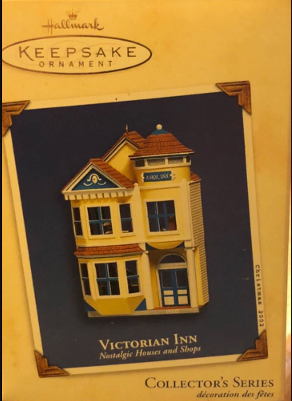 Nostalgic Houses & Shops #19 (2002) Victorian Inn  ornament collectible - Main Image 2