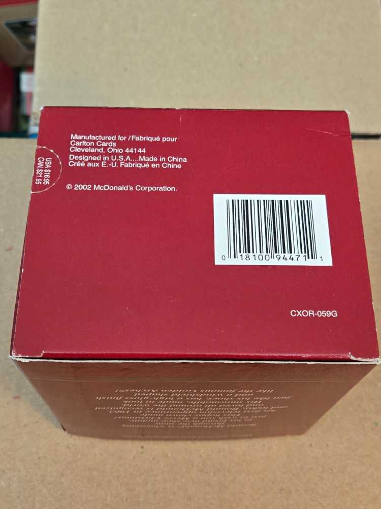 Carlton Cards Mcdonalds 100 Smiles An Hour - McDonald’s (McDonald’s) ornament collectible [Barcode 018100944711] - Main Image 3