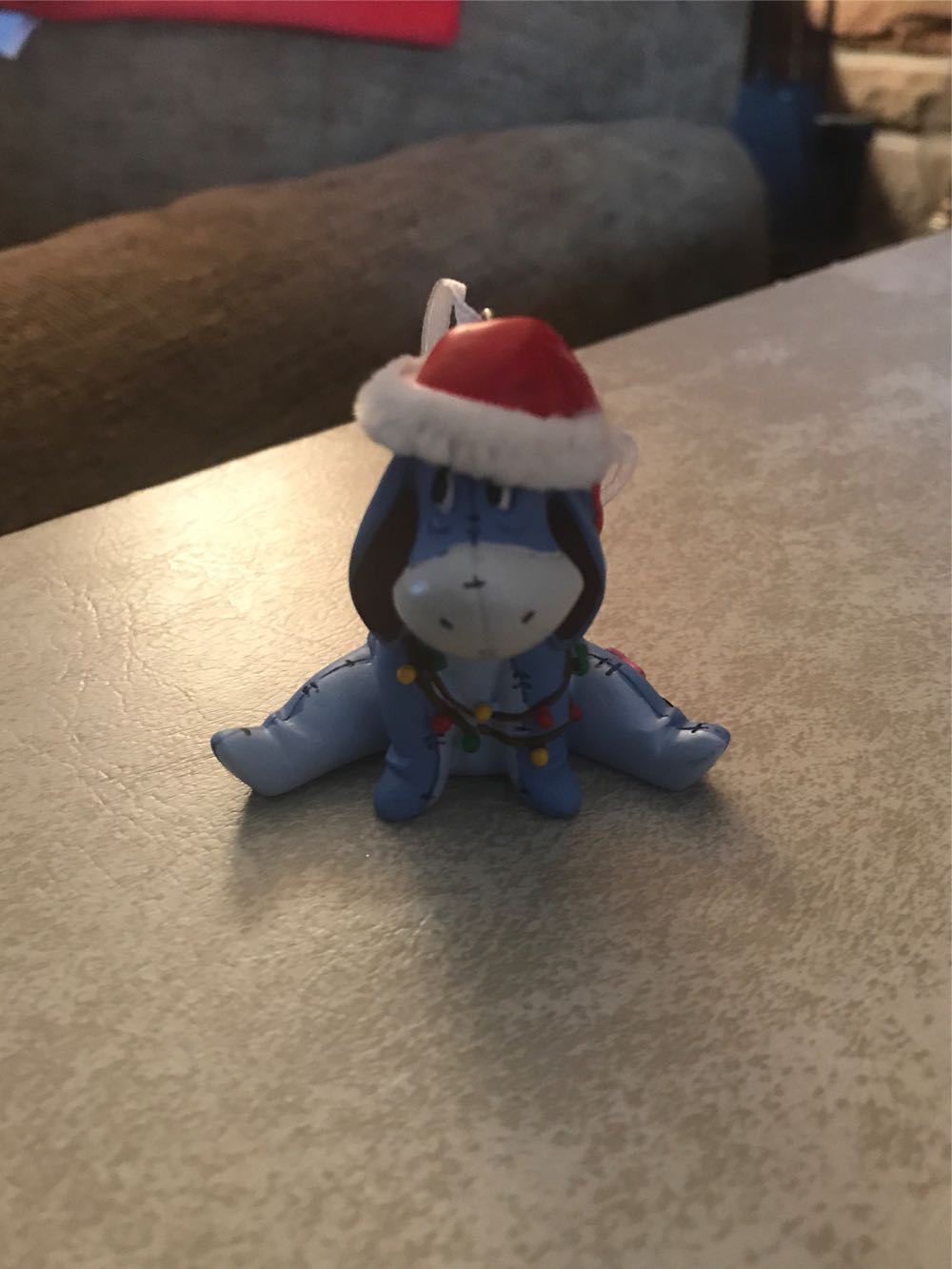 Eeyore - Winnie the Pooh ornament collectible [Barcode 763795145928] - Main Image 2